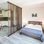 Park Apartment
